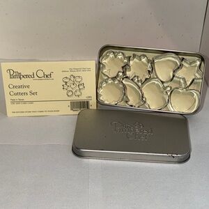 Set of 8 Pampered Chef Silver Cookie Cutters in Tin